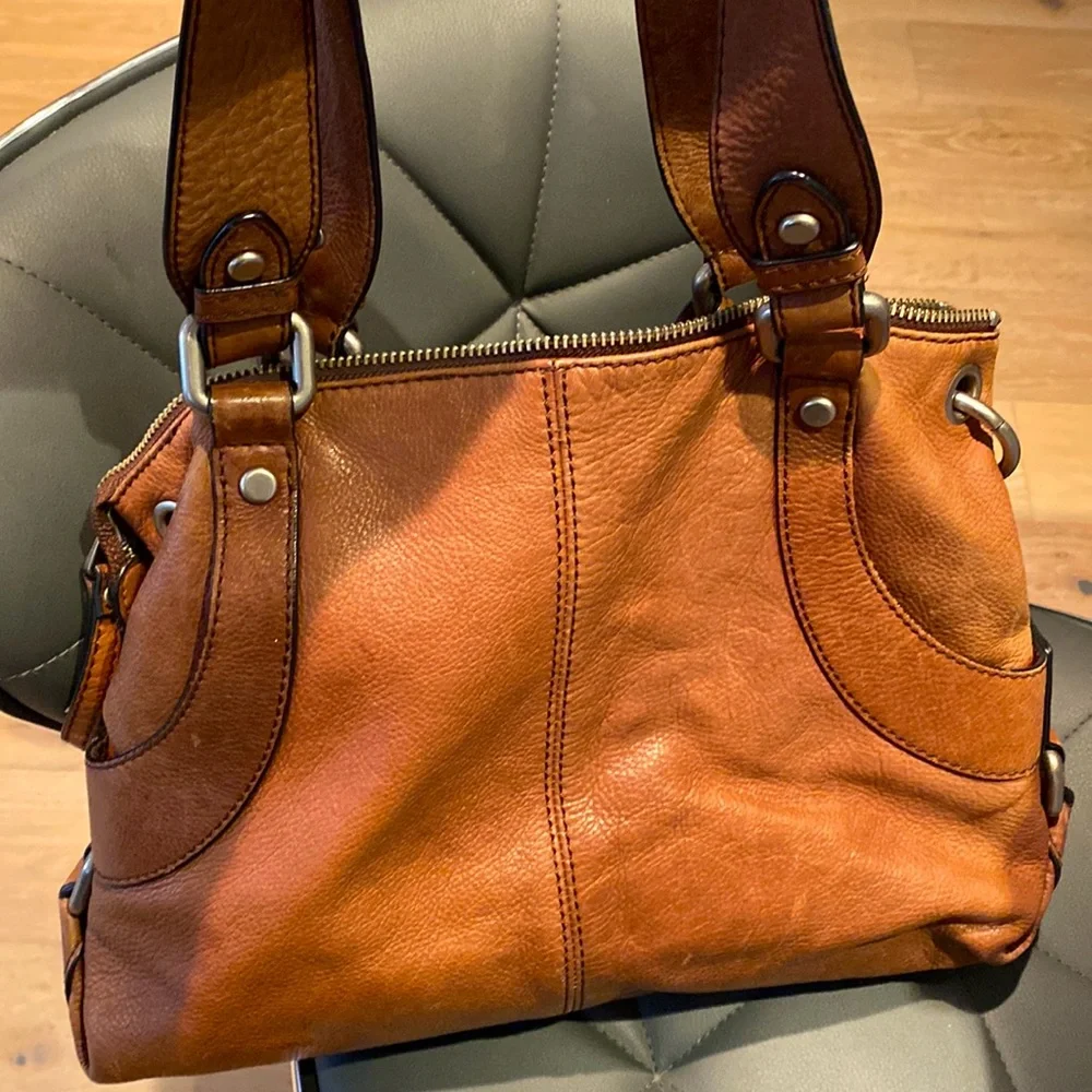 Fossil Brown Leather Tote with Key Charm - Picture 5 of 5